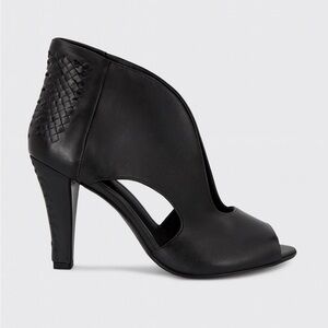 Elliott Lucca Alessandra Peep Toe Woven Heel Black Booties Size 7